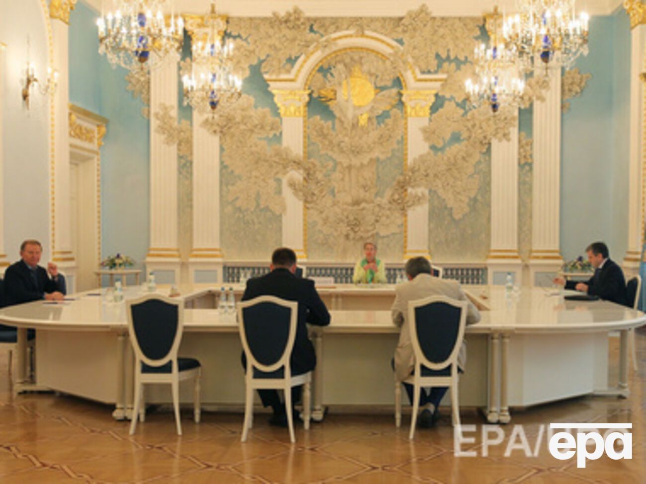 Очередная встреча в Минске началась