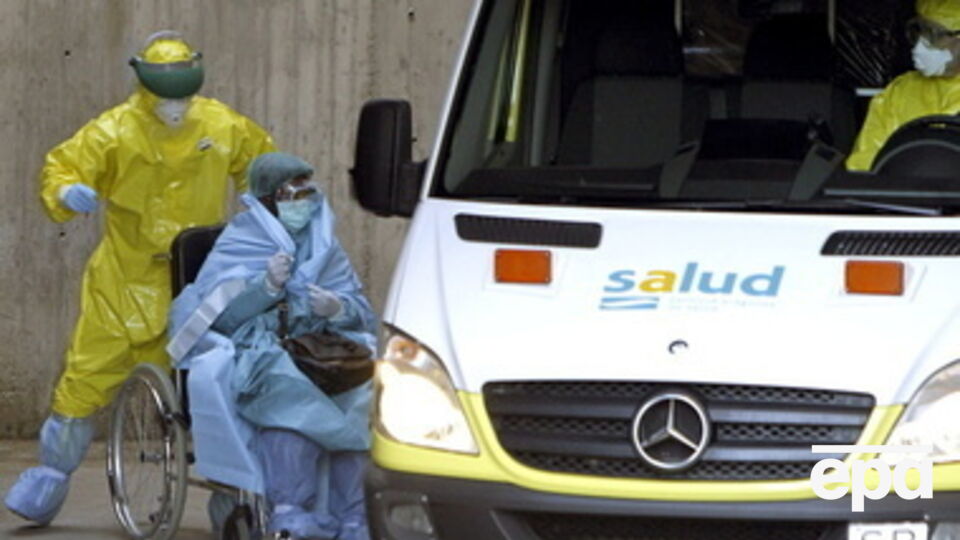 Нынешняя эпидемия Эбола может продолжаться до конца 2015 года