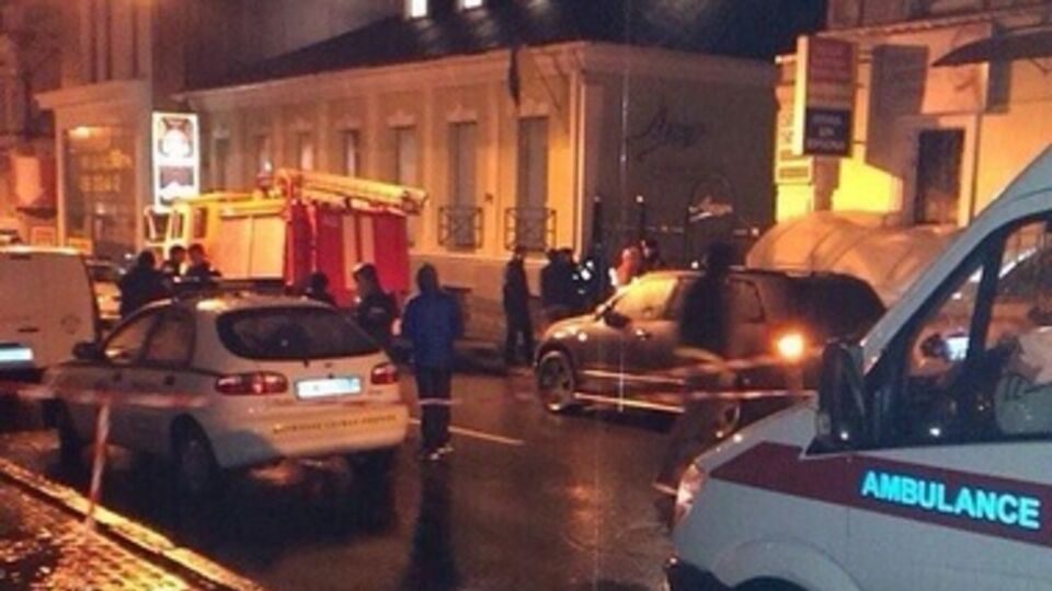 Одна из версий подрыва --- волонтерская деятельность хозяев магазина