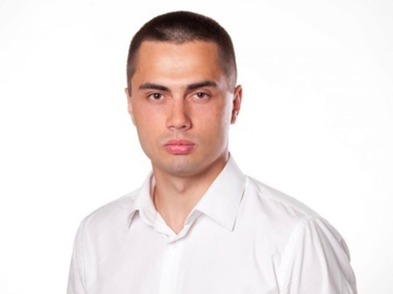 Фирсов считает, что армия не готова к военному решению конфликта на Донбассе