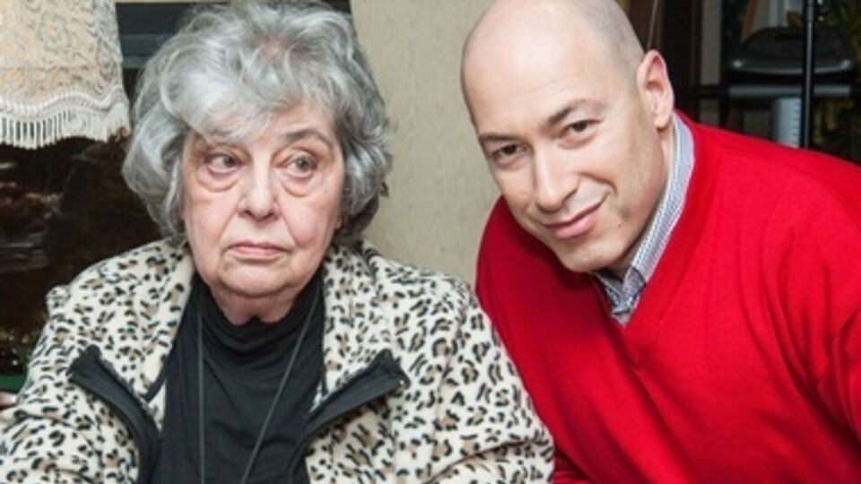 Алла Киреева: Робка Рождественский очень долго власти верил, потом долго сомневался. Прозрение его, мне кажется, и убило