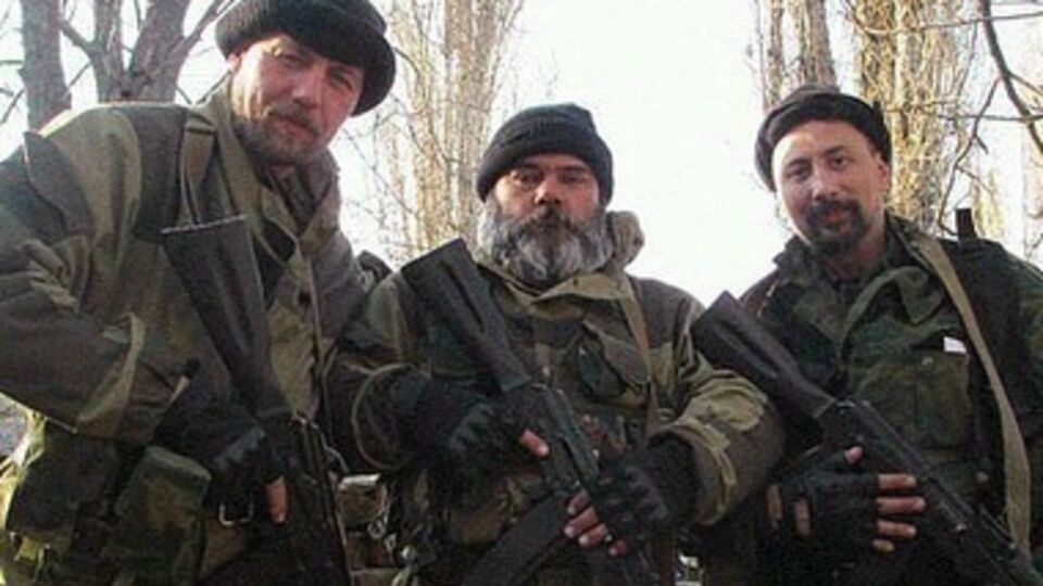 По данным Дмитрия Тымчука, "казаков" вывозят в Россию автобусами