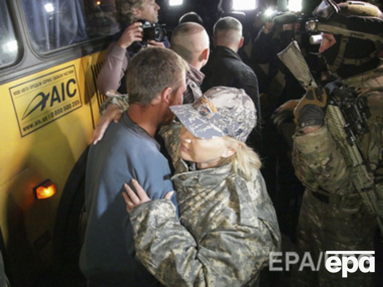 Обмен пленными между украинской стороной и боевиками успешно завершен