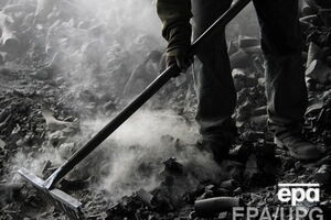 Порошенко сообщил о возобновлении поставок угля в Украину