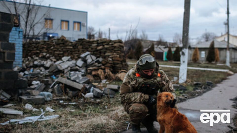 На освобожденных территориях украинские военные налаживают мирную жизнь