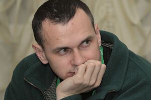 Сенцова пытаются обвинить в терроризме