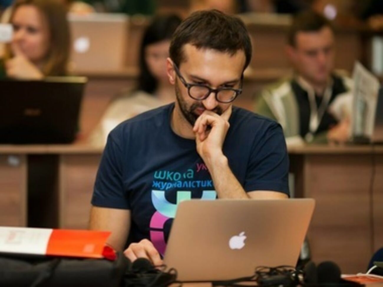 Лещенко хочет судиться из-за СНБО