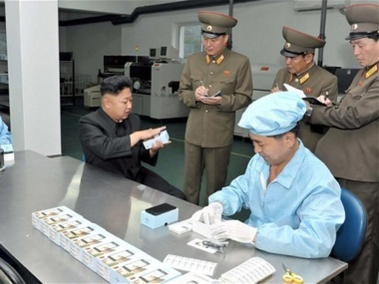 В КНДР производят собственные смартфоны для внутреннего рынка