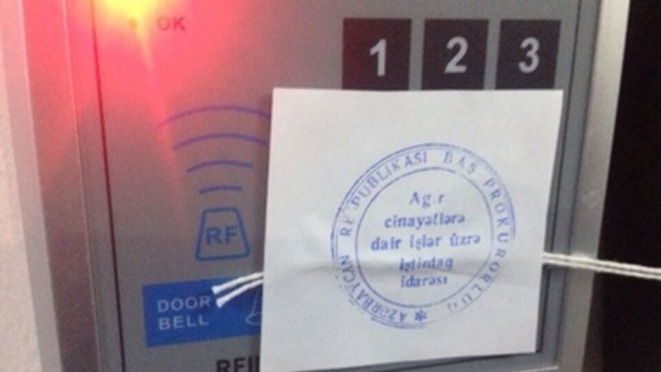 Главред "Радио Свобода" Ненад Пежич назвал рейд на бакинский офис компании "грубым нарушением каждого международного обязательства, взятого Азербайджаном"