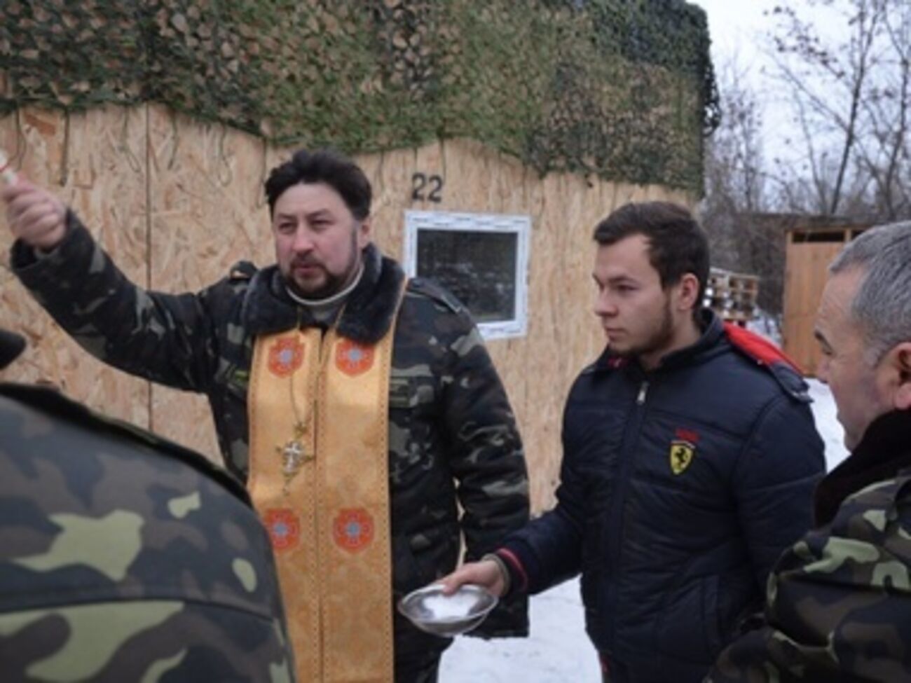 Освящение храма в лагере сил АТО