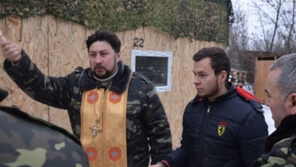 Освящение храма в лагере сил АТО