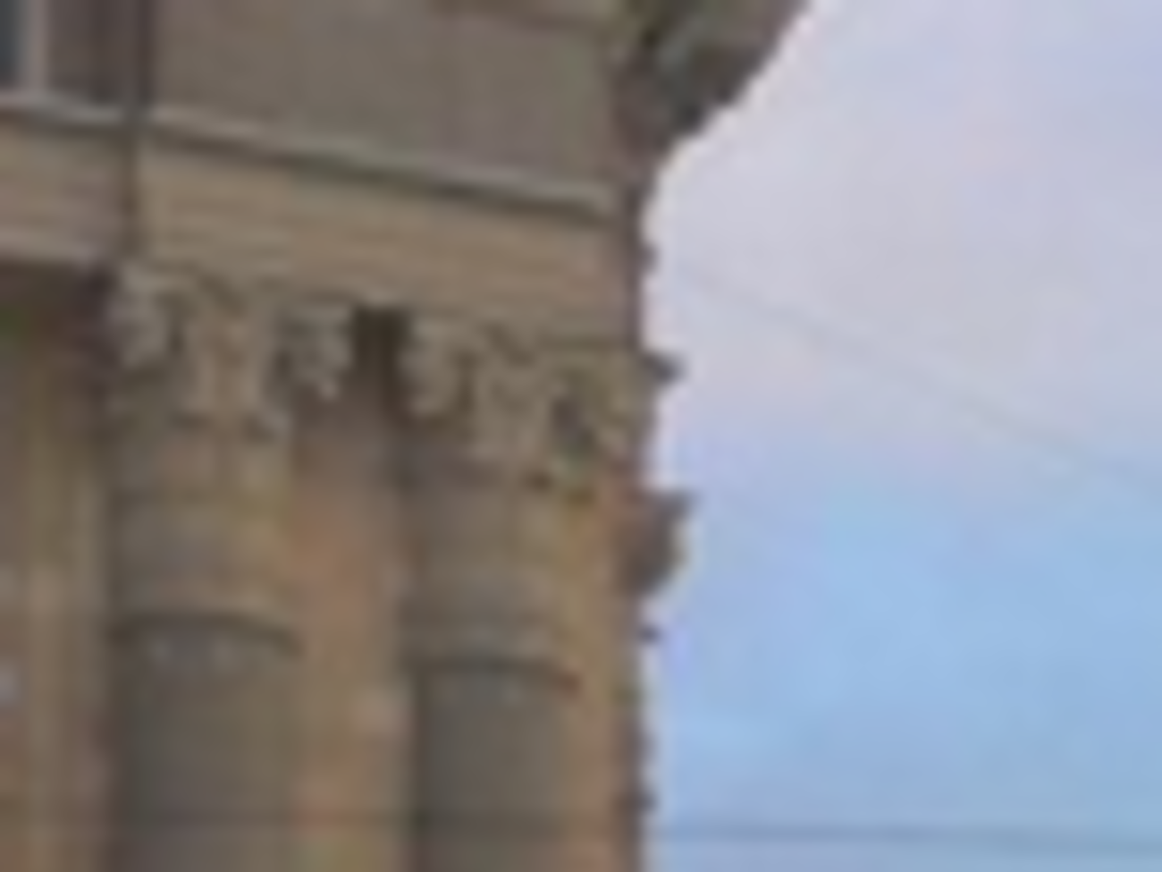 Участники акции в сложившейся ситуации считают недопустимым продолжение работы российских банков в Украине