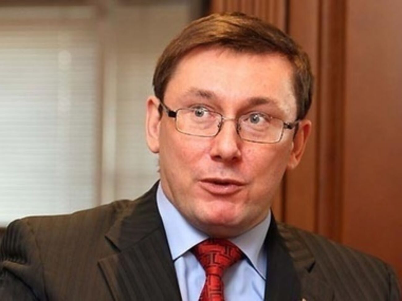 Луценко: Изменения будут касаться проведения судебной реформы и децентрализации власти