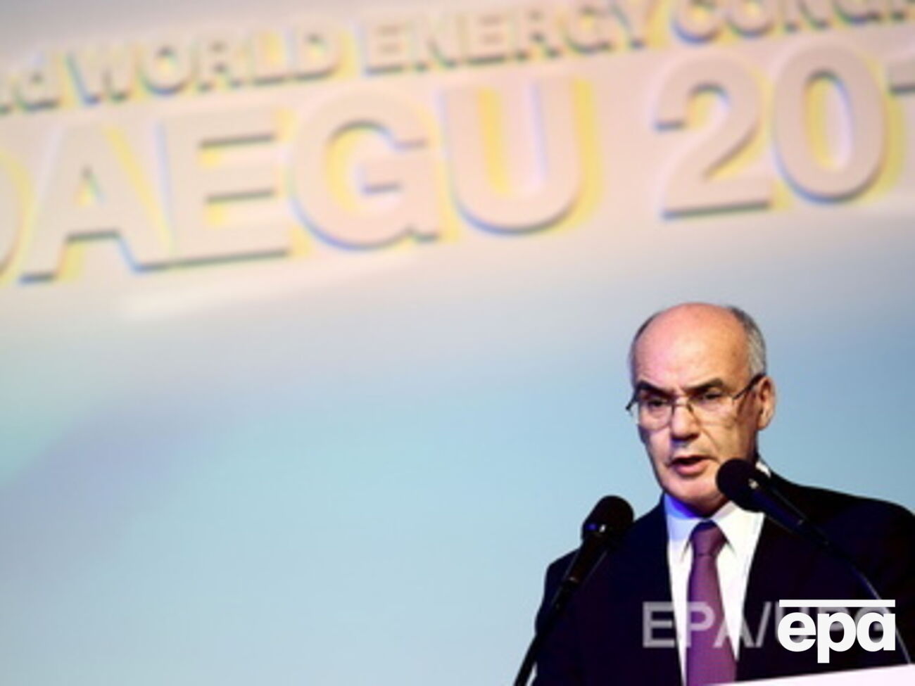 Министр нефтяной промышленности Алжира Юсеф Юсфи