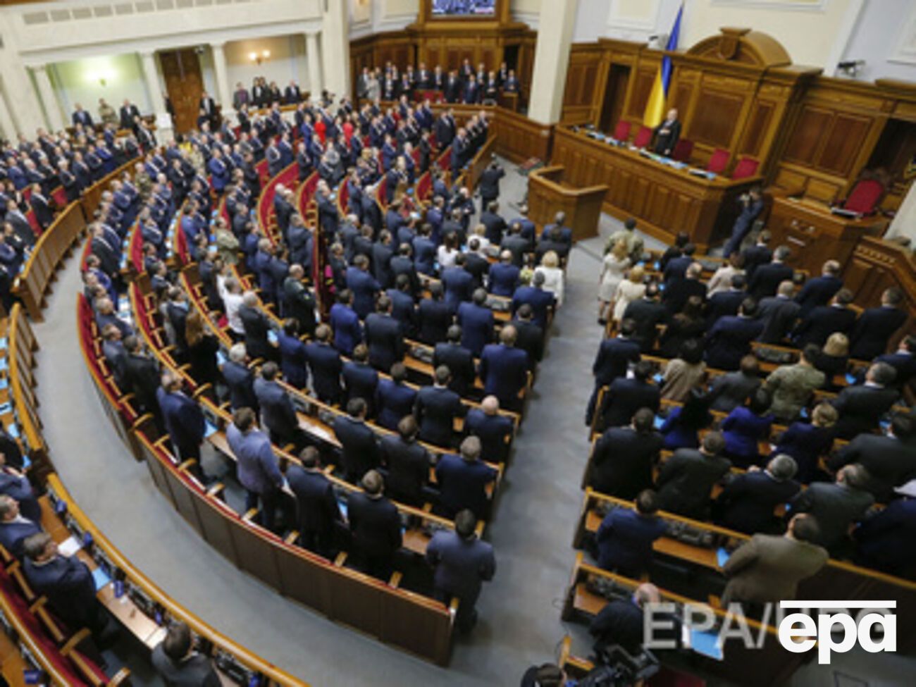 Коалиция продолжает консультации