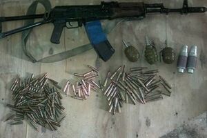 СБУ обнаружила тайник с оружием