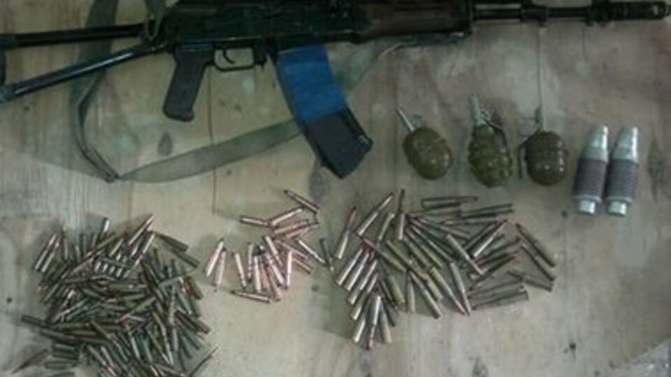 СБУ обнаружила тайник с оружием