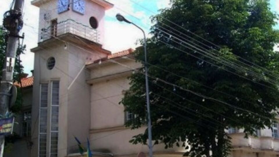 На место происшествия выехала следственно-оперативная группа