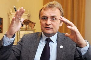 Садовый считает, что говорить о победе над олигахией слишком рано