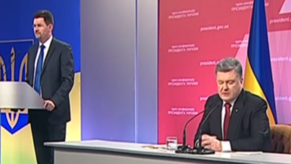 Порошенко рассказал о попытках терактов под АП