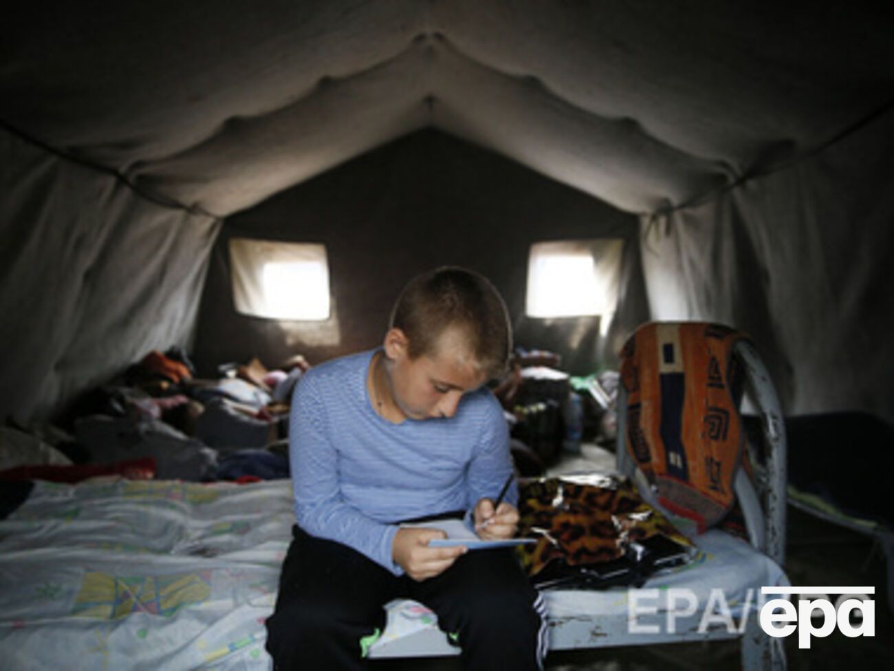 По данным Минсоцполитики, из восточных областей выехали 810 тыс. человек