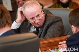 Chumak thinks that the budget should have been enacted till New Year