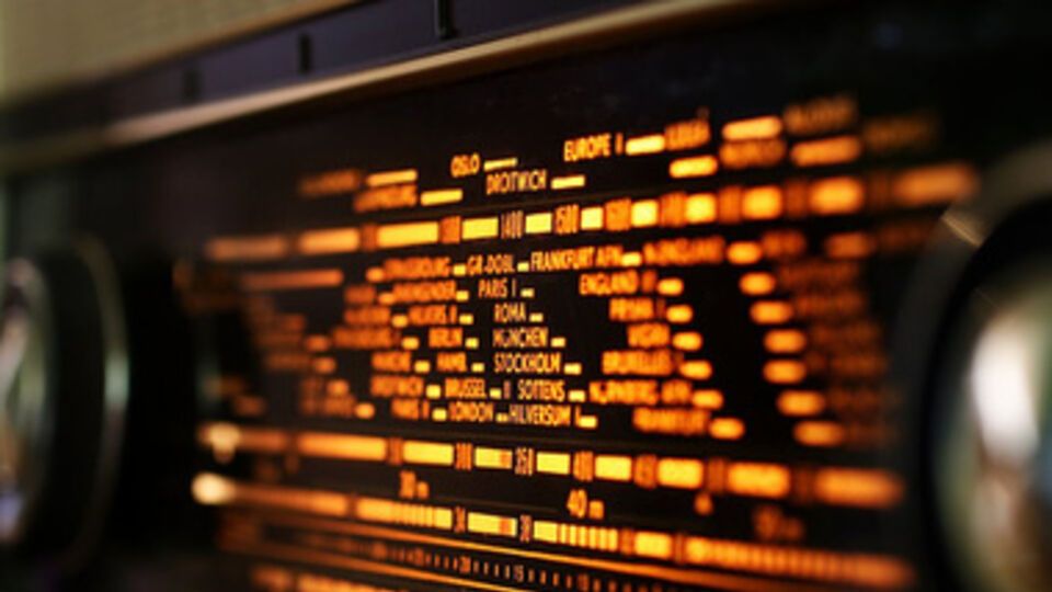 В Луганске можно теперь слушать украинское радио