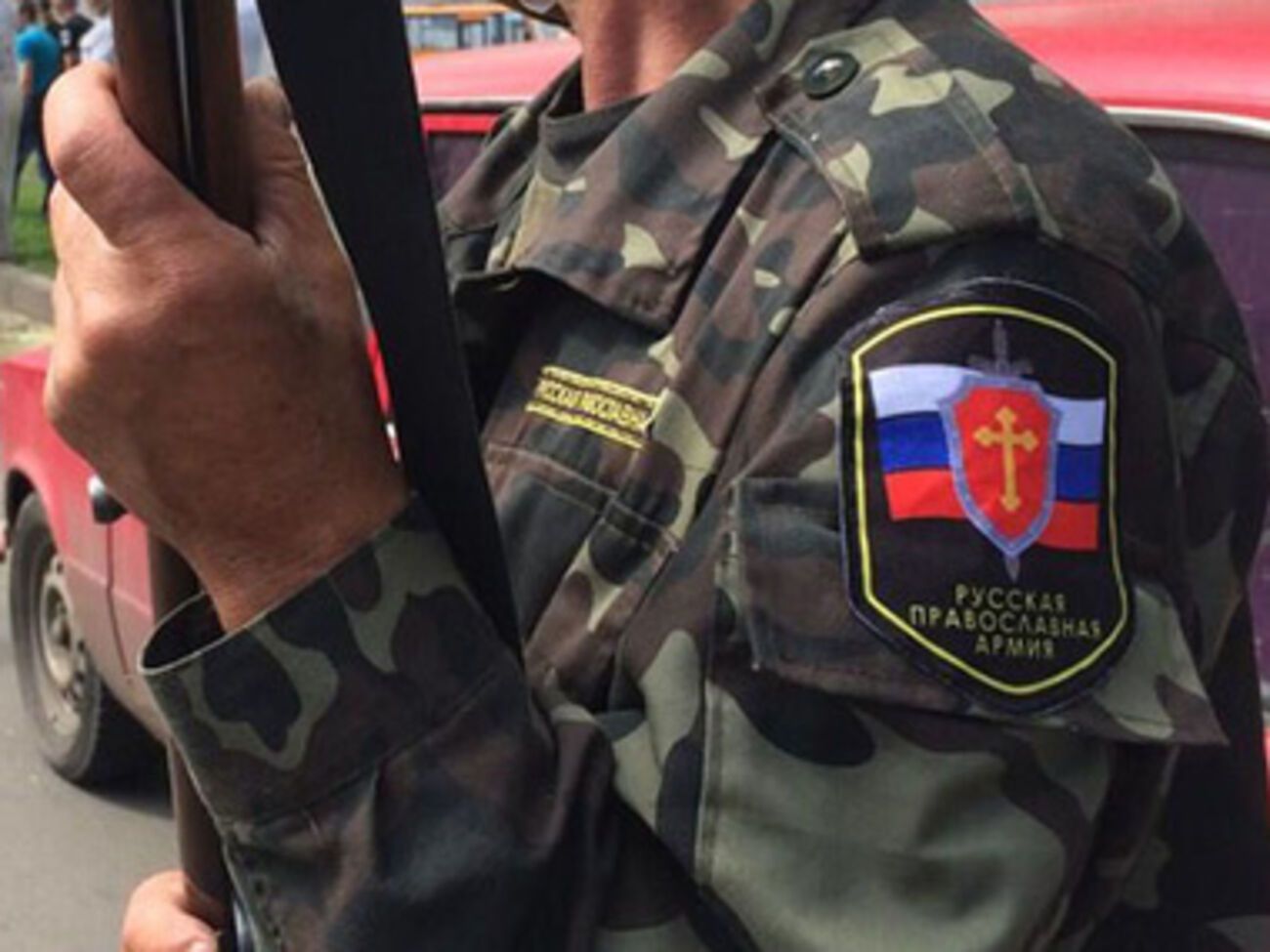 Восемь человек терроризировали жителей Донетчины