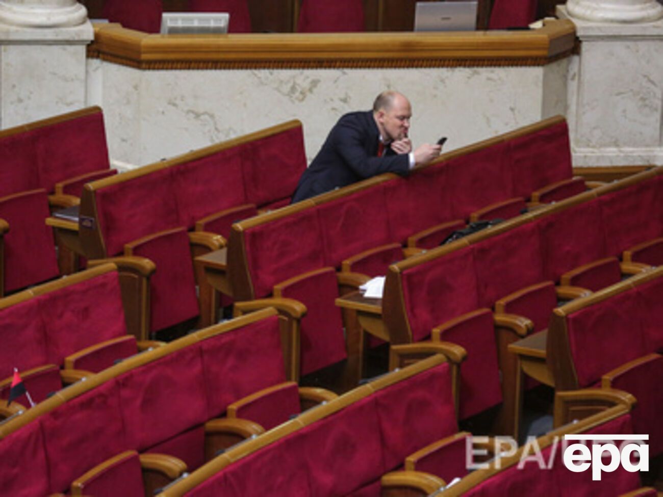 Блок Порошенко предлагает утвердить возможность отзыва депутатов