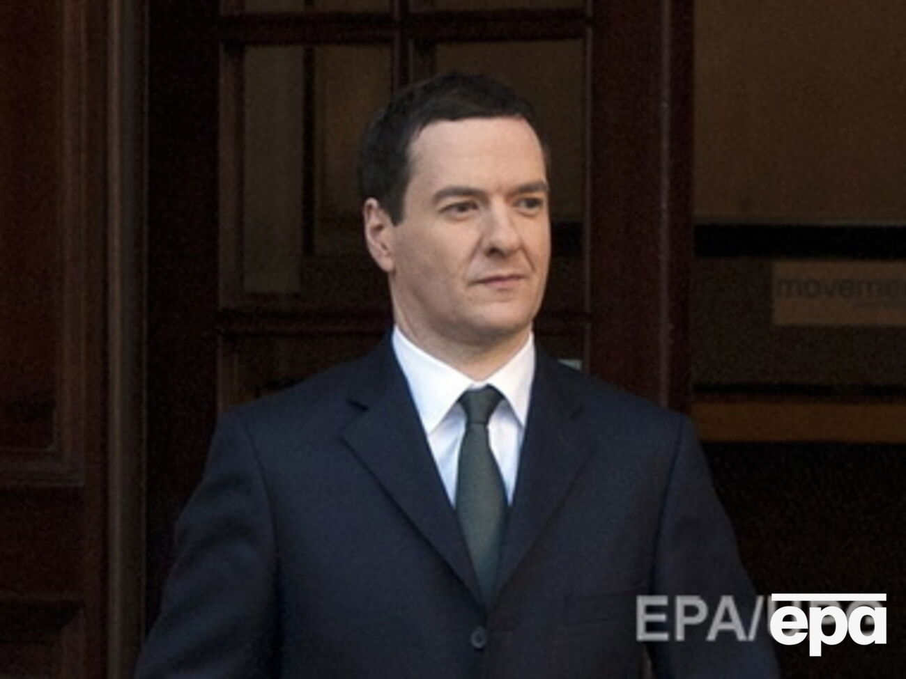 Осборн: Правительство также может выплатить часть бессрочных облигаций, чтобы воспользоваться низкими процентными ставками