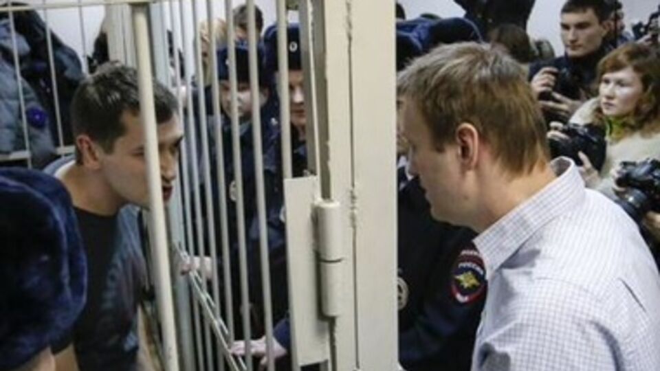 Об этом написал в своем Facebook Илья Клишин, корреспондент телеканала "Дождь"