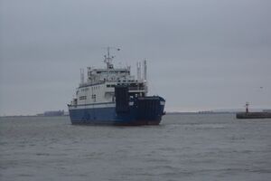 Керченская переправа пока что работает