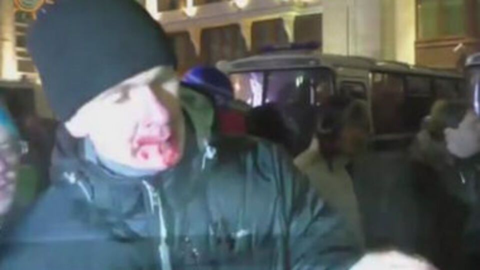 После скандирования "Путин – х...ло" на Манежной площади в Москве началась новая волна задержаний