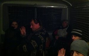 Арестованные митингующие с Манежной площади