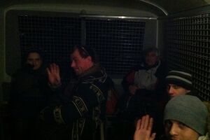 Арестованные митингующие с Манежной площади