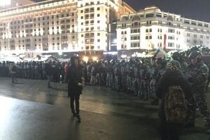 На Манежной площади полицейские искали украинцев