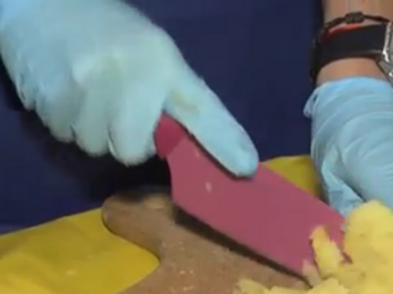 Волонтеры установили рекорд Украины по салату "Оливье"