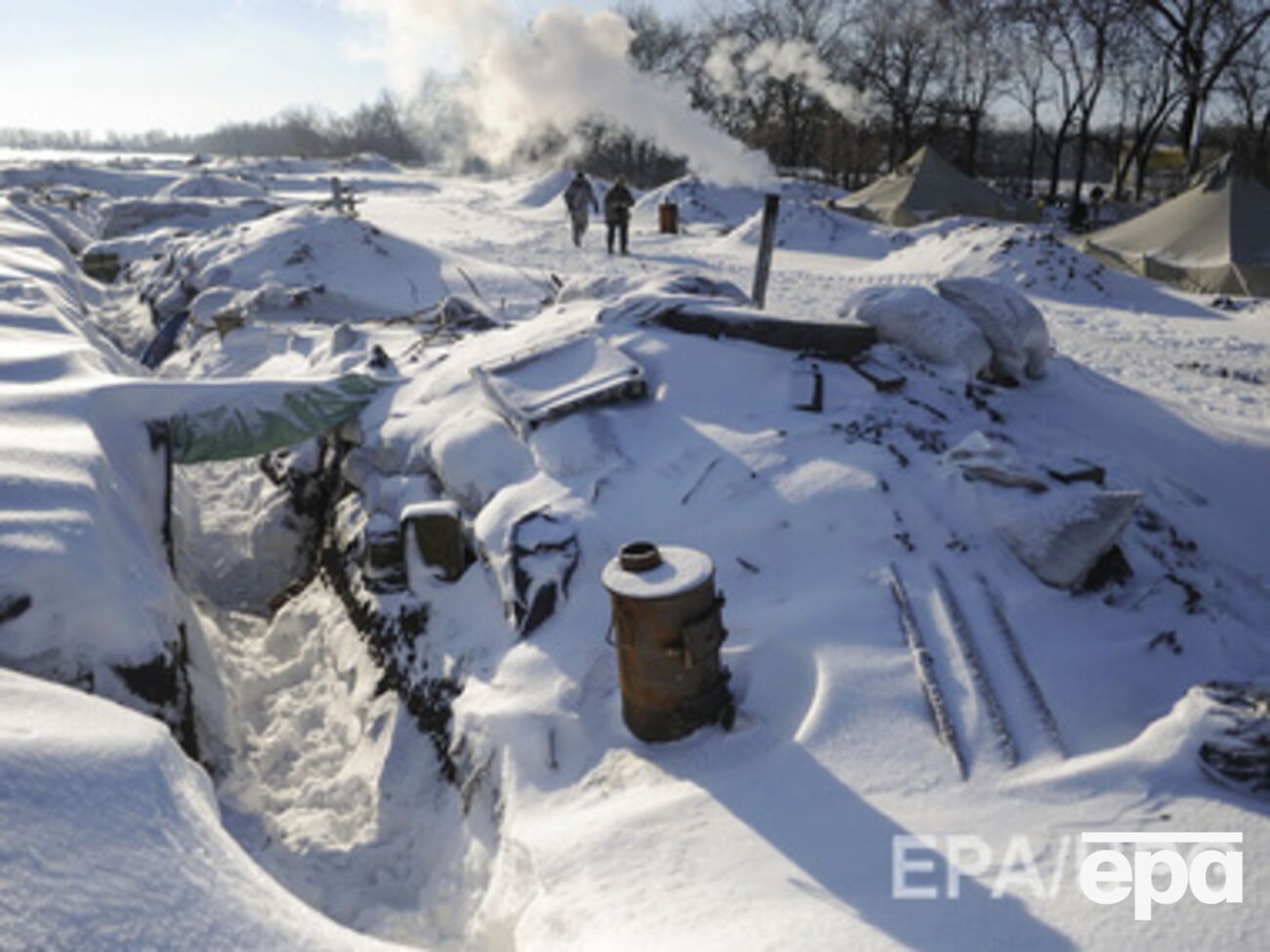 Украинские войска удерживают позиции и полностью обеспечены боеприпасами, заявили в пресс-службе АТО