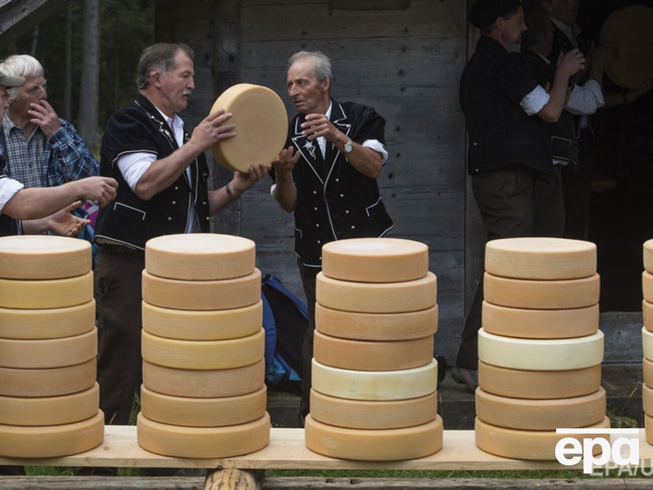 В Крым не пропустили партию сыра из Краматорска