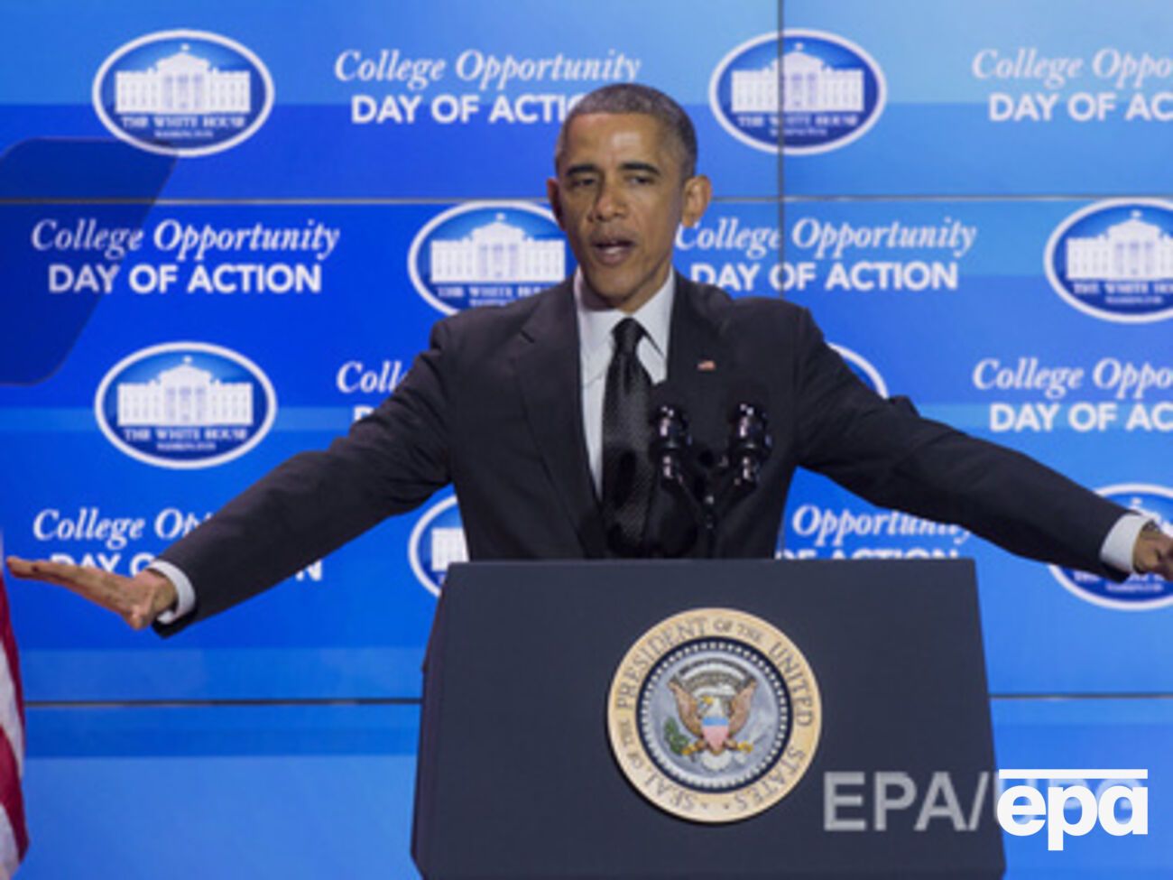 Депутаты США призвали Обаму быть жестче с Россией