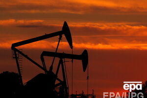 Санкционные ограничения ЕС коснулись трех российских нефтегазовых компаний – "Газпром нефти", "Роснефти" и "Транснефти"