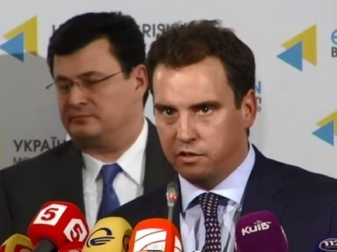 Айварас Абромавичус рассказал, что программа Кабмина на 2015 год будет "очень конкретной"