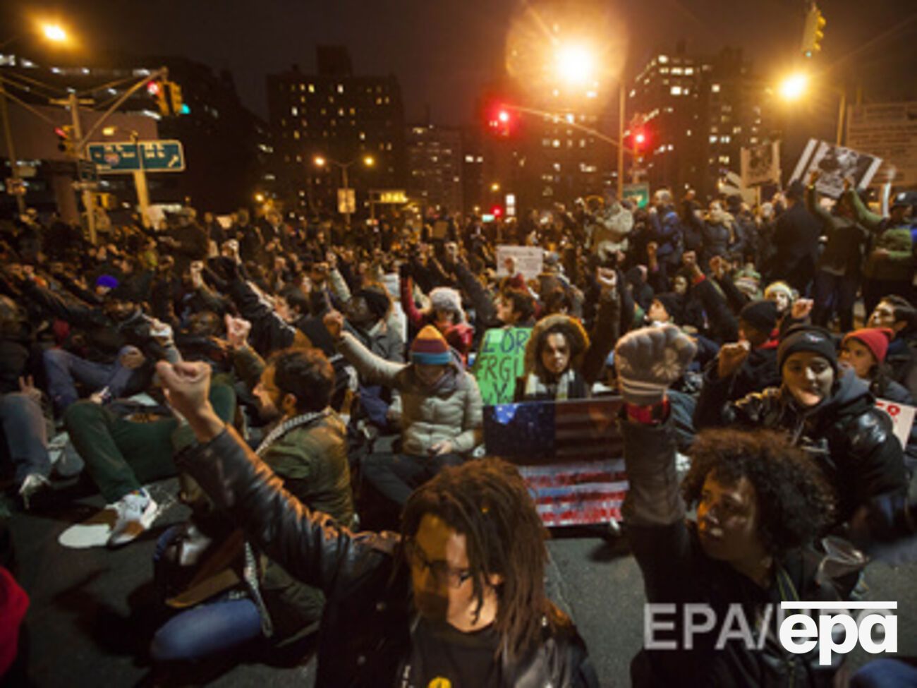 Власти Нью-Йорка и США пообещали провести тщательное расследование случившегося