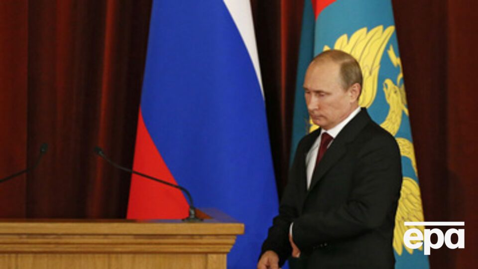 К Путину с незапланированным визитом едет президент Франции