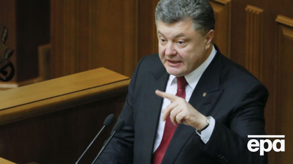 Порошенко со "сдержанным оптимизмом" смотрит на предстоящую встречу в Минске