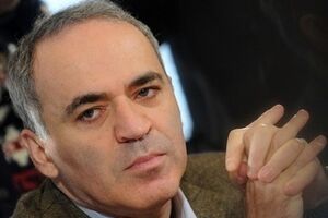 Каспаров: Есть много опций, которые Путин может задействовать, чтобы продемонстрировать свою способность к расширению зоны влияния