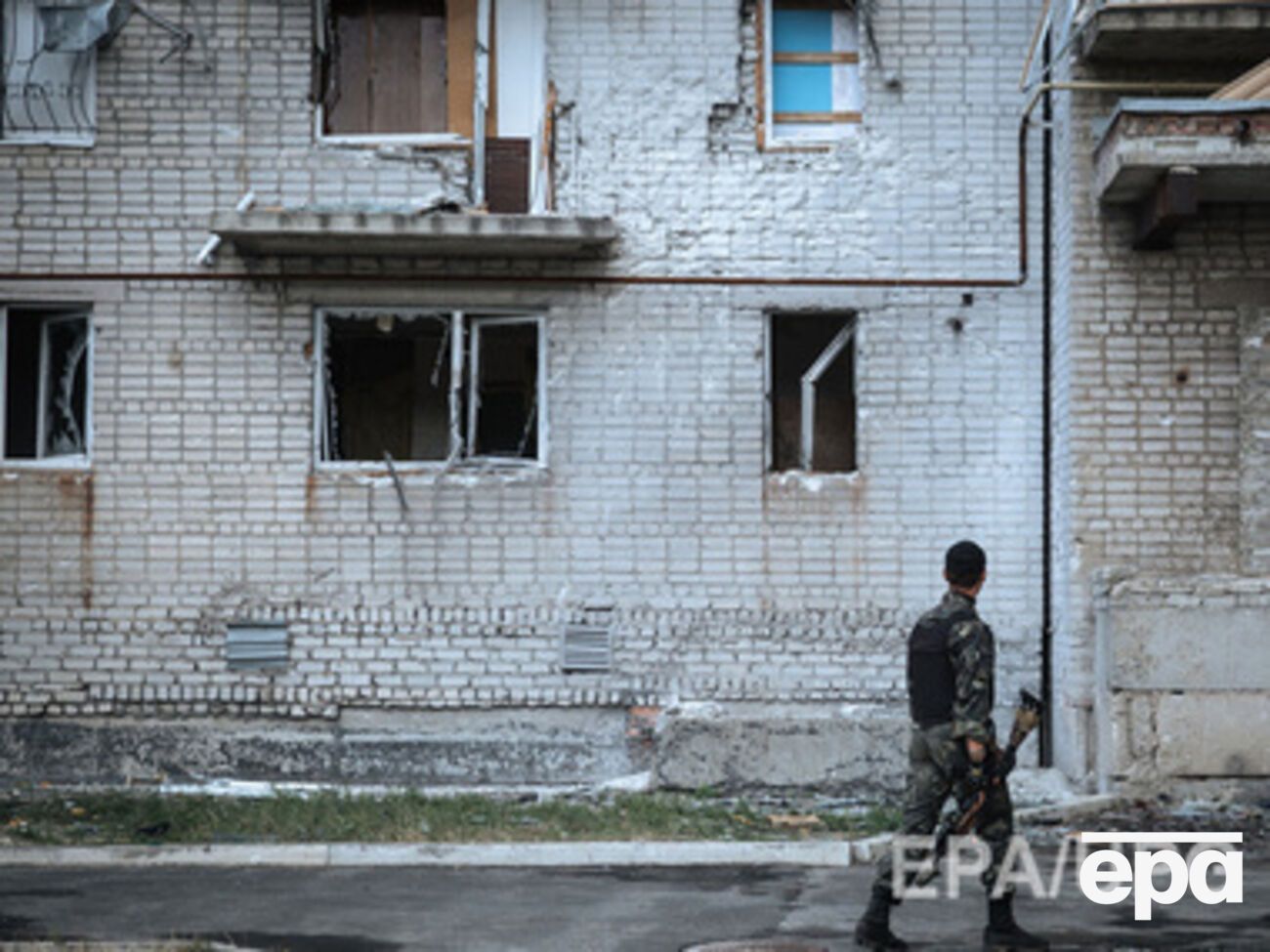 Авдеевку и Дебальцево обстреляли террористы