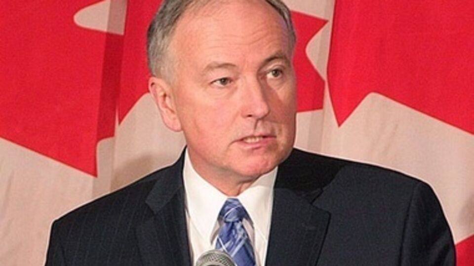 Сегодня состоялась совместная пресс-конференция министра обороны Роберта Николсона с министром обороны Украины Степаном Полтораком