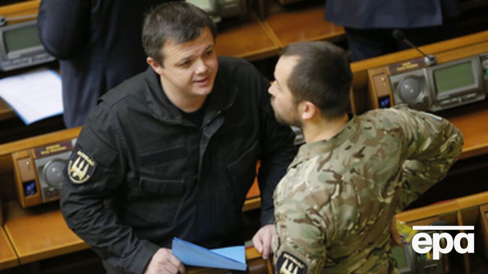 Семенченко: За проход машины без досмотра "плохие люди" берут до 20 тыс. грн