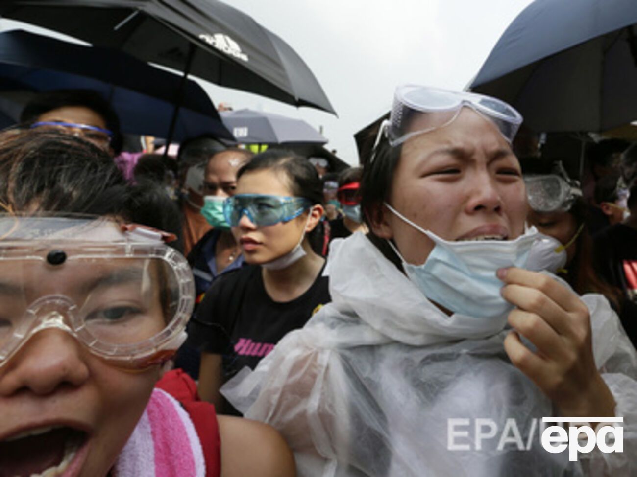 Суд требует, чтобы протестующие покинули центр города